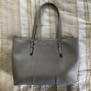 Michael Kors Jet Set Travel Micro-Stud Pearl Grey Saffiano Leather Tote Handbag